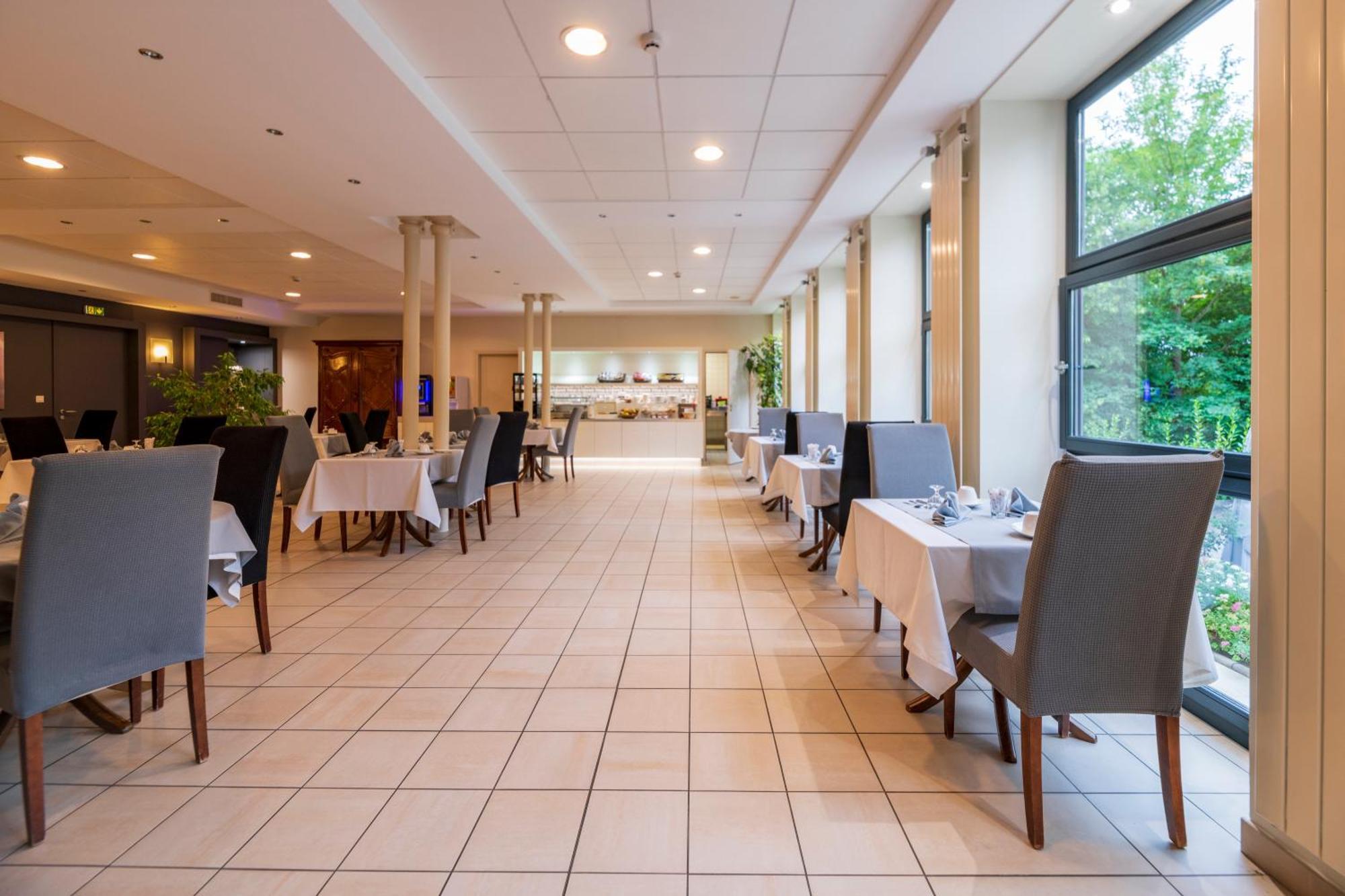 Hotel Cerise - Les Sources Luxeuil-Les-Bains Bagian luar foto
